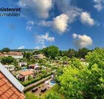 Großzügige Maisonette-Wohnung mit Dachterrasse in ruhiger Lage von Heidenau