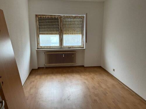 Schlafzimmer - 3 Zimmer Etagenwohnung in Büttelborn / Worfelden