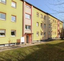 Bezugsfrei: Helle und gepflegte 2-Zimmer-Whg. mit Tageslichtbad und Gemeinschaftsgarten in Schwabach
