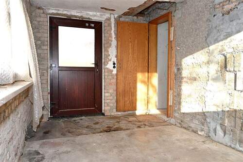 Eingangsbereich/Büro - 