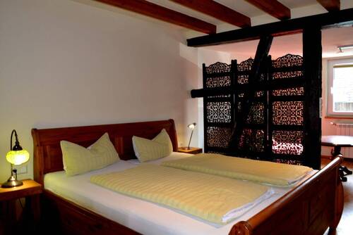 Zimmer 4 - 