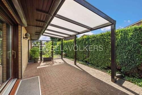Überdachte Terrasse - 