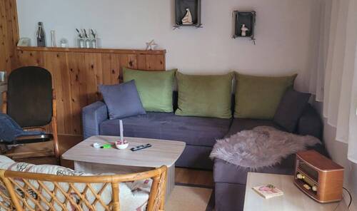 Wohnzimmer - 2 Zimmer Bungalow zum Kaufen in Plötzky