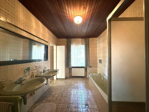 Badezimmer EG - 