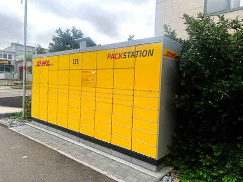 DHL.JPG - 