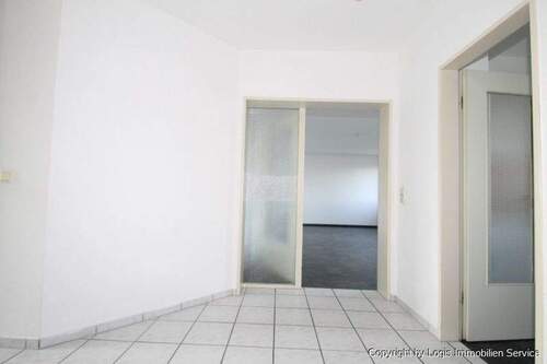 Diele - 3 Zimmer Etagenwohnung zur Miete in Bonn / Brüser Berg