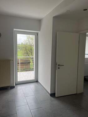 Bild 2 - 4 Zimmer Einfamilienhaus zum Kaufen in Illingen - Uchtelfangen