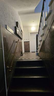 Edles Treppenhaus - 3 Zimmer Etagenwohnung zum Kaufen in Düsseldorf