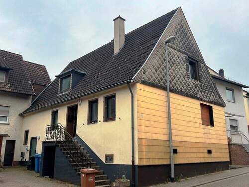 Ansicht - 5 Zimmer Einfamilienhaus zum Kaufen in Hochspeyer