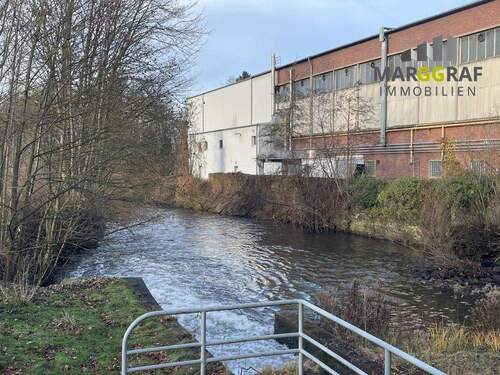 197a5853-6d64-48fc-8bc5-bff5b8d84cd5 - 