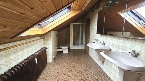 ...und Dusche - 