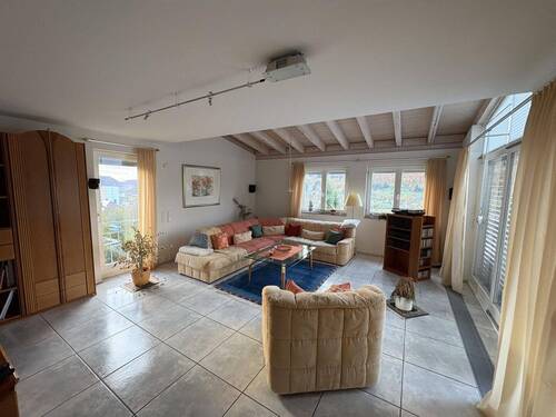 Wohnzimmer - 4 Zimmer Terrassenwohnung zum Kaufen in Albstadt