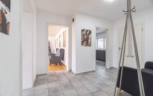 Eingangsbereich - 4 Zimmer Etagenwohnung zum Kaufen in Brigachtal