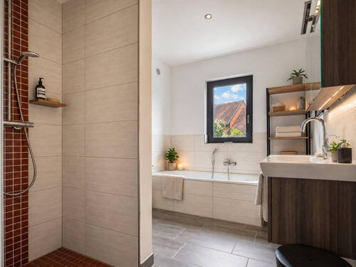 Einliegerwohnung: Badezimmer - 