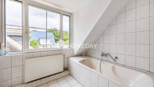 1. OG Badezimmer 2 - 