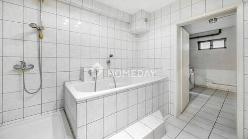 KG Badezimmer 1 - 