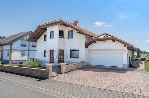 Genügend Platz für Fahrzeuge inklusive - 