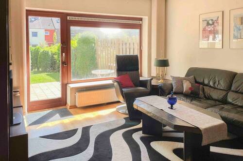 Wohnzimmer - Reihenmittelhaus mit 66,40 m² in Lübeck zum Kaufen