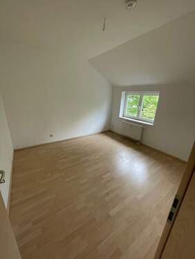 Doc Mai 19, 2025, 14.46_10.jpg - 4 Zimmer Etagenwohnung zur Miete in Chemnitz