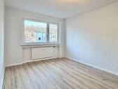 SZ.jpg - 2 Zimmer Etagenwohnung zum Kaufen in Berlin