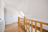 Treppenhaus - Maisonette Wohnung OG - 