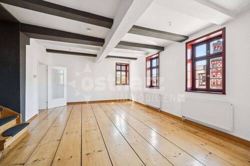 Wohnzimmer - Maisonette Wohnung OG - 