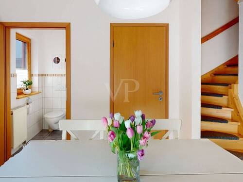 Gäste-WC und Abstellkammer/ Garderobe - Reihenendhaus mit 94,00 m² in Offenburg zum Kaufen