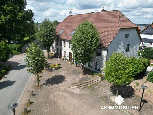 Frontansicht - Mehrfamilienhaus, Wohnhaus in Ottenstein