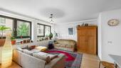 Wohnzimmer 1 - 4 Zimmer Etagenwohnung zum Kaufen in Bonn