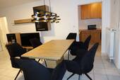 Essbereich - Moderne möblierte 2 Zi. Terrassen-Wohnung mit ca. 30 qm großem Garten, zzgl TG-Stellplatz