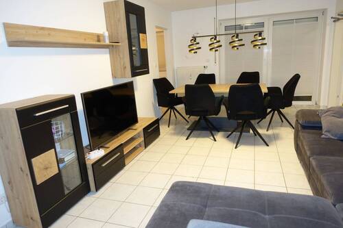 Wohn-Essbereich - 2 Zimmer Terrassenwohnung zur Miete in Neumarkt-Sankt Veit