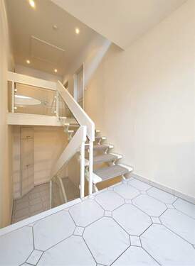 Treppenhaus 7 Stufen Galerie - 