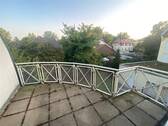 großer Balkon - 