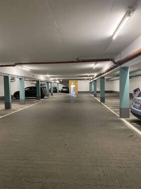 Tiefgarage - 