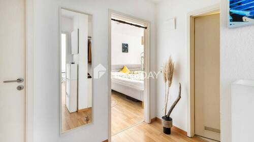 Flur 2 - 