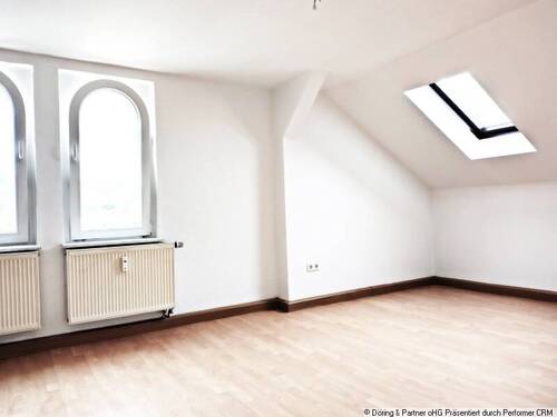 Wohnbereich - 2 Zimmer Etagenwohnung zur Miete in Gera