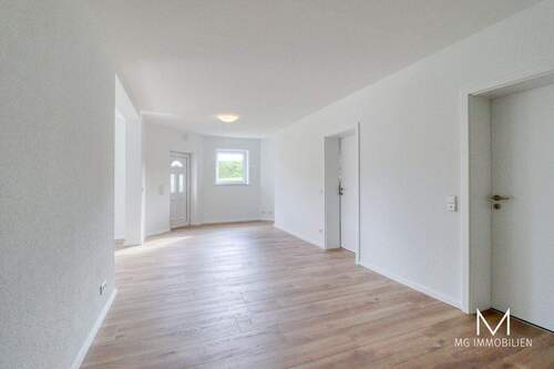 EIngangsbereich / Wohnen ELW - 