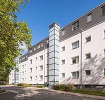 Energieeffizienzklasse B: Vermietete 4-Zimmerwohnung mit Balkon und Gäste-WC - Berlin Dahlem