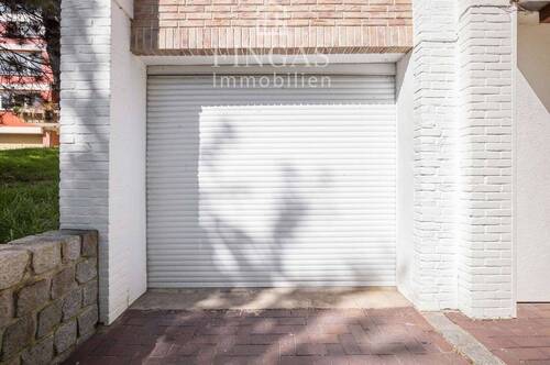 Garage - 