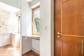Eingangsbereich mit Garderobe - 