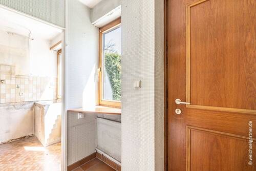 Eingangsbereich mit Garderobe - 
