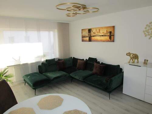 Wohnen Sitzecke - Etagenwohnung mit 75,00 m² in Zirndorf zum Kaufen