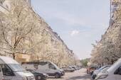 Weiterer Blick in die Straße - 