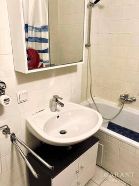 WC - 