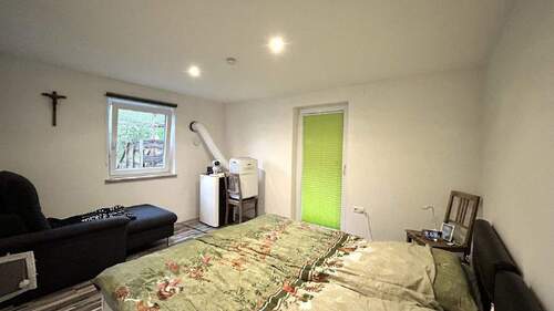 Schlafzimmer Hauptwohnung - 