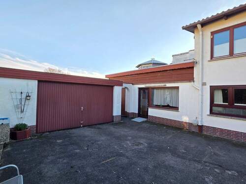 Doppelgarage - Doppelhaushälfte mit 140,00 m&sup2; in Coburg zum Kaufen