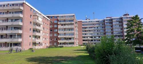 Außenansicht - Gepflegte 2-Zimmer-Wohnung mit Westbalkon in Lübeck-St. Jürgen - Provisionsfrei!