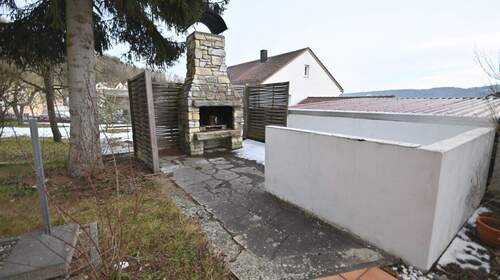 Grillplatz mit Steinofen - 