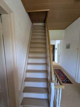 Treppe zum Dachboden - 