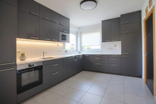 Küche EG - mögliche Möblierung - 